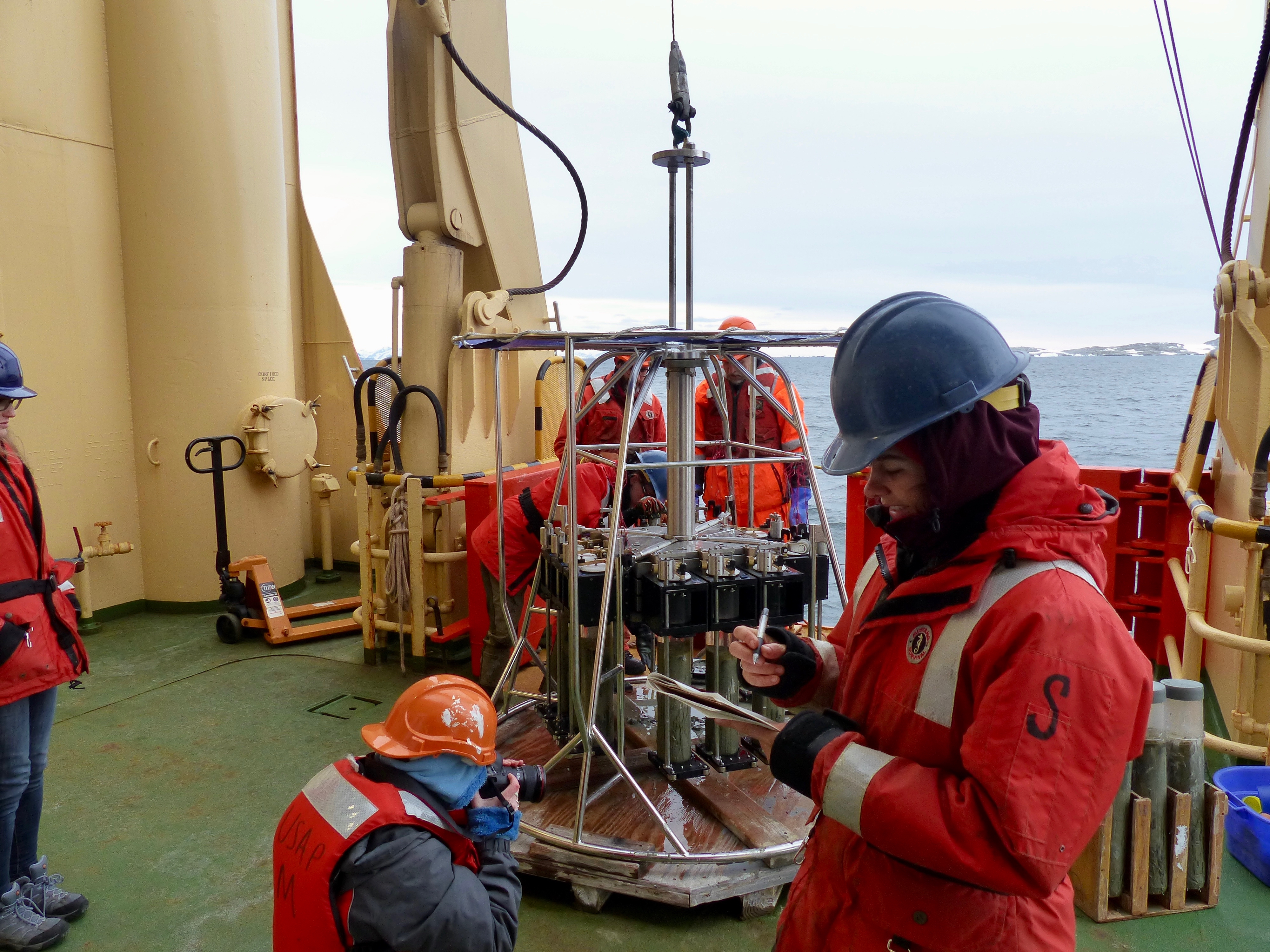 The Megacore has just been brought back from the seafloor with 11 successful sediment cores. 