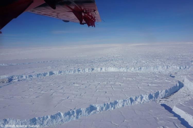 Thwaites Glacier from the air. British Antarctic Survey