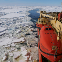 Nathaniel B Palmer sails through sea ice 2020. Credit Robert Larter